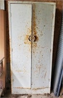 Metal cabinet - 2 doors,