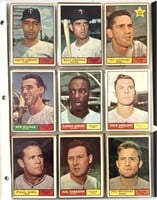 54 Minnesota Twins baseball cards.