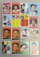 16 vintage baseball cards