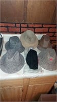 6 vintage hats