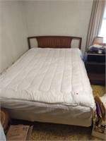 Twin bed with headboard