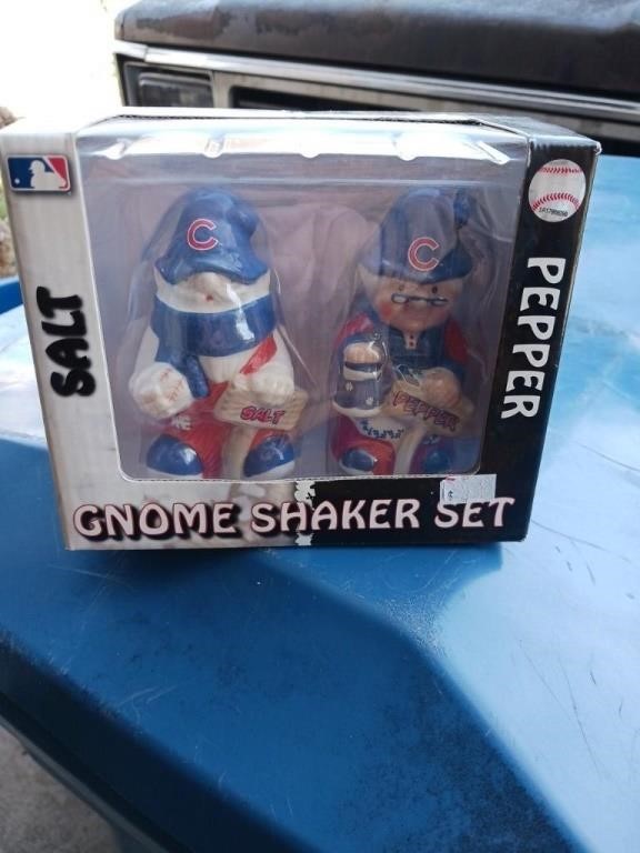 GNOME SHAKER SET SALT& PEPPER