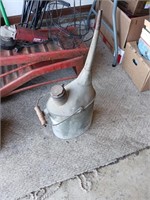 OLD  RR. OIL CAN