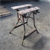 FOLDING WORK BENCH