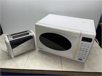 Danby microwave & toaster - both work