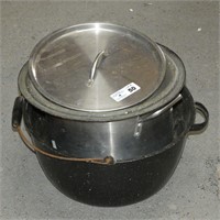 Stainless Kettle, Enamelware Teapot & Basin