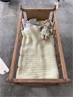 Doll Bed w/2 Dolls
