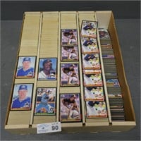 Various 85' Donruss Baseball Cards