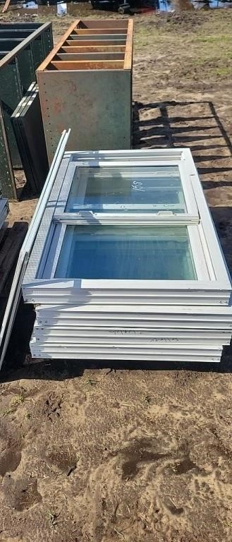 pallet lot of vynil windows