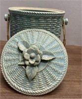 Porcelain Pottery Basket w/Lid