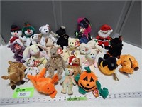 Assortment of Beanie Babies