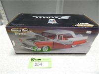 American Muscle 1956 Ford Fairlane Sunliner; 1:18