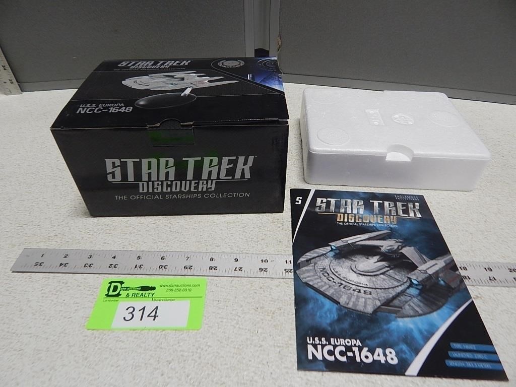 Star Trek Discovery replica