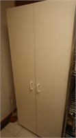 Cabinet w/Movable Shelves 70hx30lx17"w