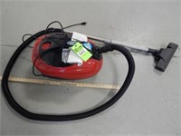 V H2O Turbo vacuum, electrical cord does not recoi