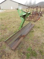 John Deere back blade; 3 point; 8'