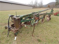 Oliver 546- 5 bottom 3 point disc plow