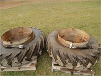 Dual tractor tires on rims with clamps; size: 18-4