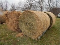4 Round bales; second  crop grassy alfalfa; per se