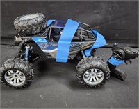 RC car (some damage) (not tested)