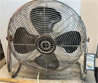 18" Variable Speed Fan