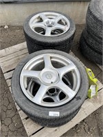 4 tires/rims off Hyundai 225/45R17