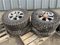 4 GOODYEAR WRANGLER tires/rims 265/70R16