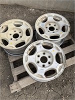 3 GM rims 17" O.D.