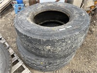 2 tires 425/65R22.5