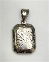 Vintage Solid Sterling Locket Pendant 4 Grams