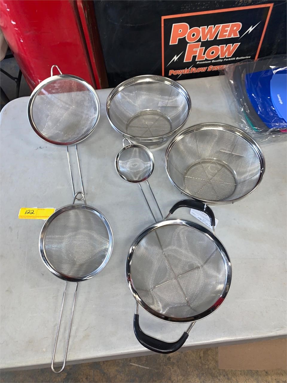 LOT OF 6 STRAINERS