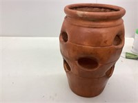 Terra-cotta strawberry planter hi