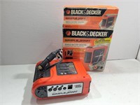BLACK & DECKER Vehicle Battery Booster
