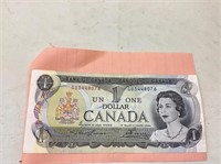 Canadian one dollar bill