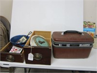 2 WOOD DRAWERS,SAMSONITE CARRY CASE & COLLECTIBLES