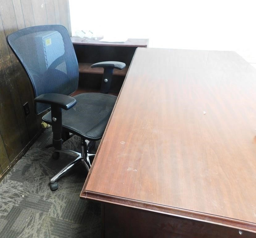 WOODEN DESK & CHAIR