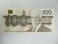 UNCIRCULATED 1988 $100 BILL