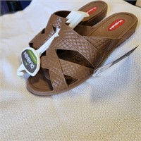 Okabashi womens sandal sz. 6.5 -7.5