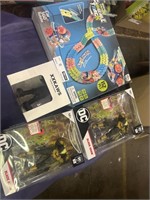 1 LOT OF (4) ASST KIDS TOYS: (2) BLAVK ADAMN DC