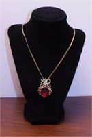14K yellow gold 18" chain necklace w/ red &