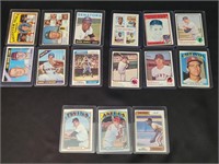 LOT OF VINTAGE MLB BASEBALL CARDS WITH HANK...
