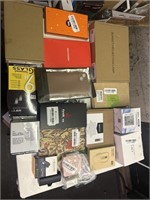 1 LOT OF ASST ELECTRONICS AND PHONE CASES