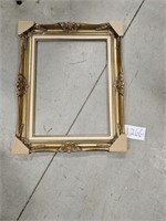 Antique Wooden Picture Frame    19x33