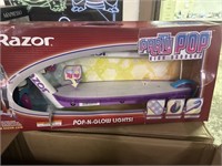 1 LOT OF (2) RAZOR PARTY POP KICK SCOOTER