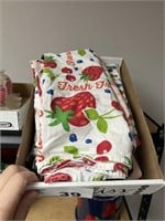 STRAWBERRY TOWELS