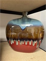 REALLY COOL VASE