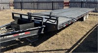 2009 PJ Tilt Trailer 8ft-6” x 26ft-6’’ Deck with