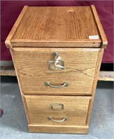Very Nice Two Drawer Oak File Cabinet With Key