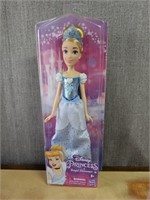Hasbro Disney Princess Royal Shimmer Collection