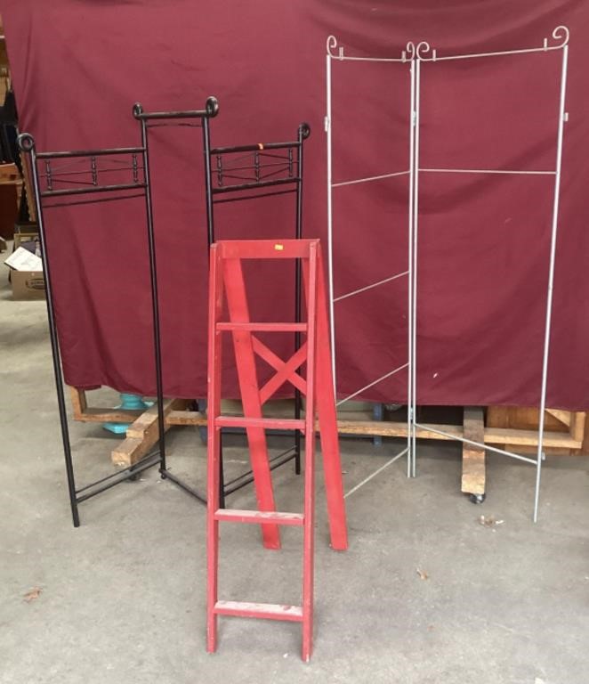 2 Screen/Room Divider Frames & Display Ladder